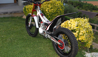 2014jt300
